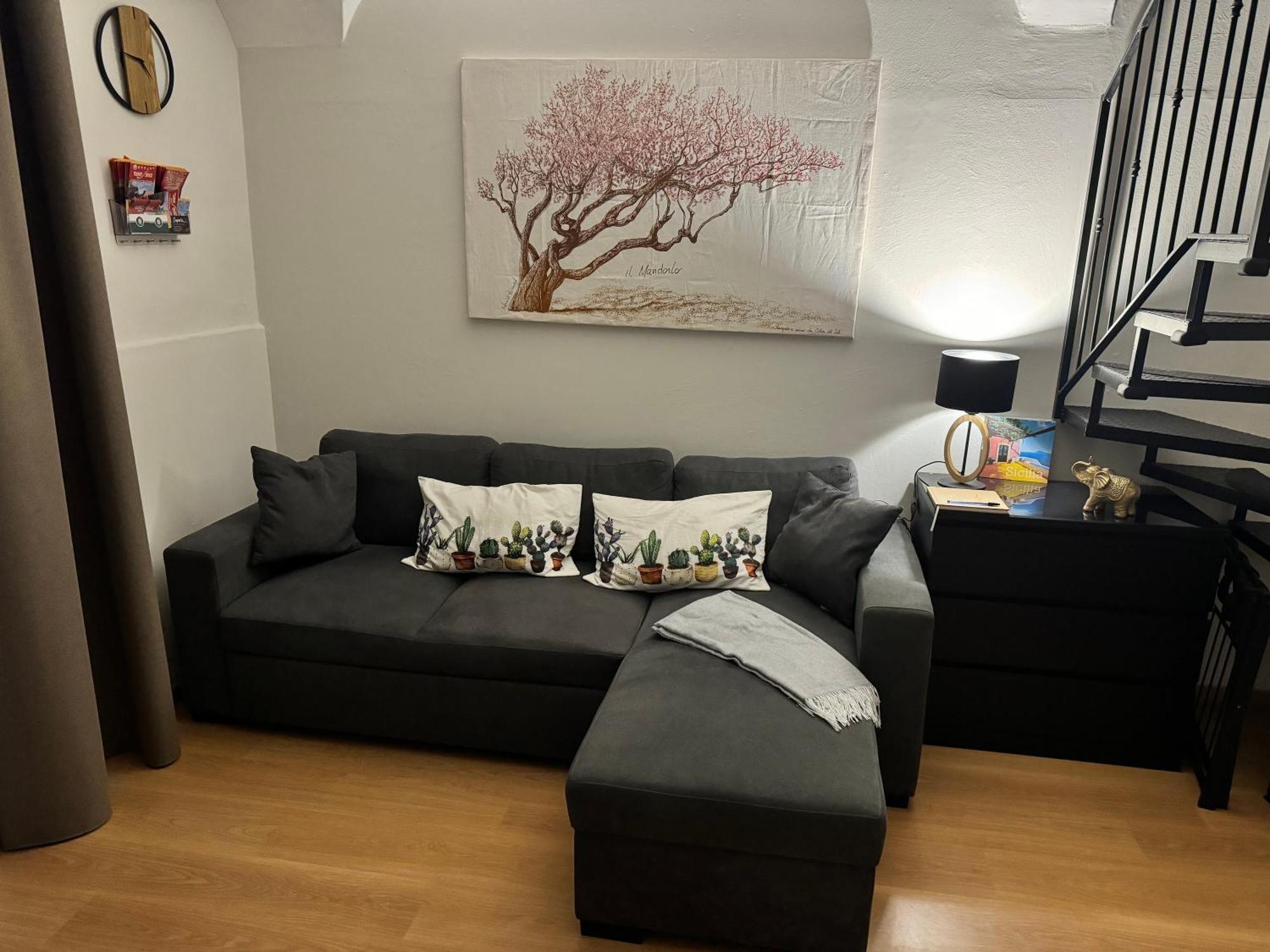 Almond Apartment カターニア エクステリア 写真